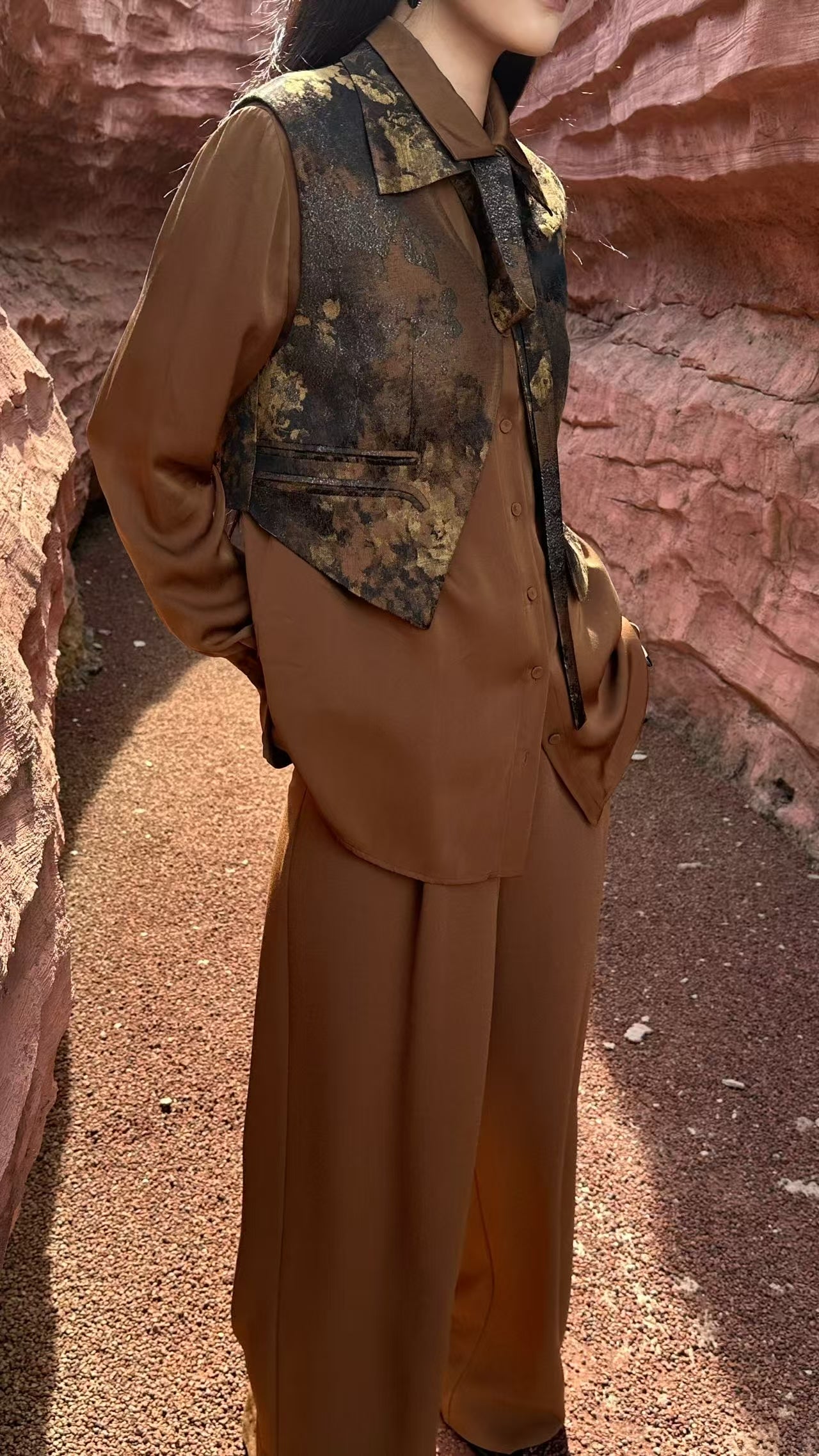 Chestnut Shirt & Jacquard Vest Set – Layered Sophistication